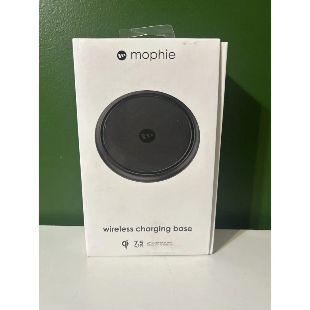 Mophie Wireless Charging Base 7.5W Qi Pad for iPhone w/ Power Adapter Open Box